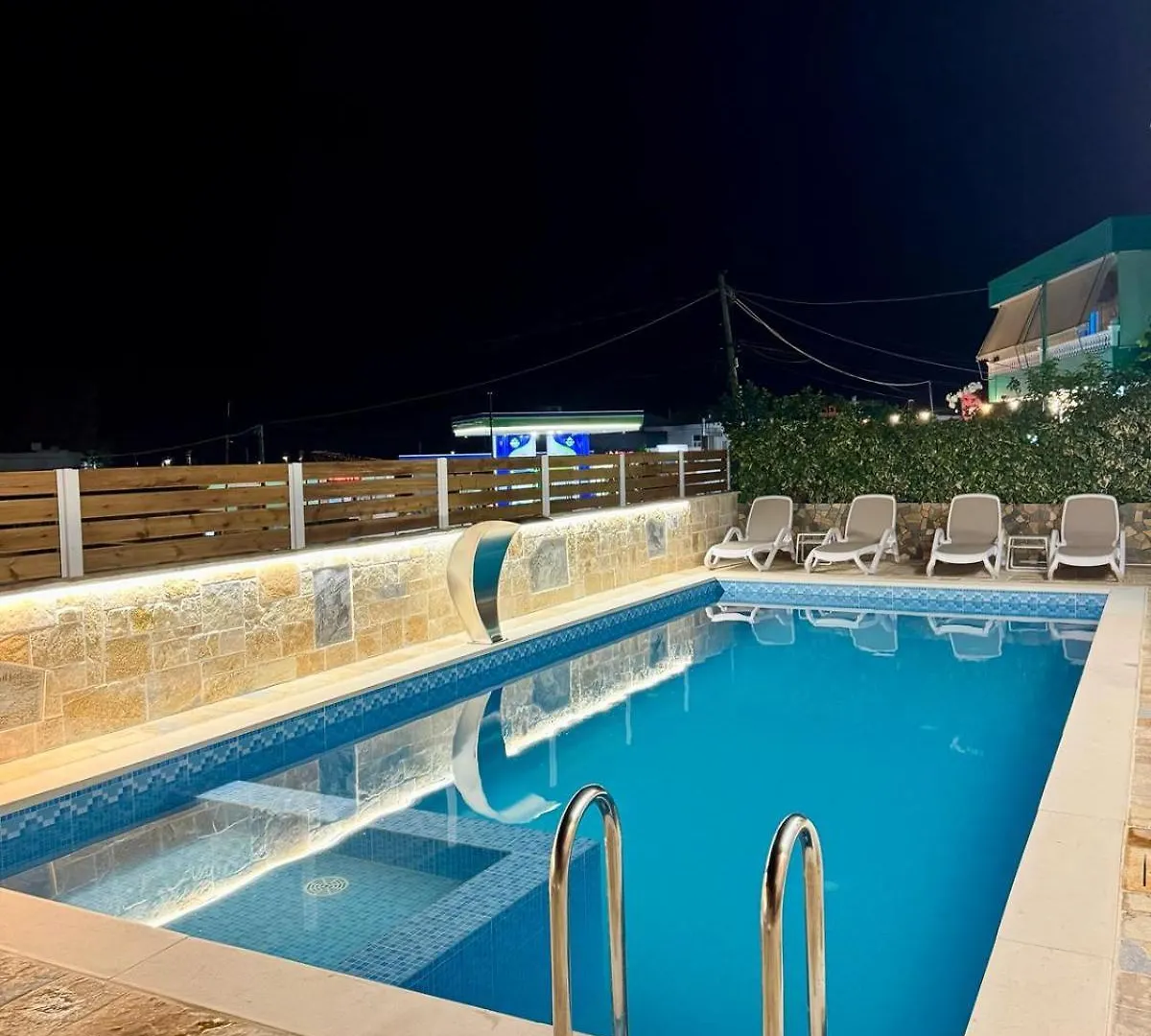 Villa Agur Kapo Ksamil 0*,